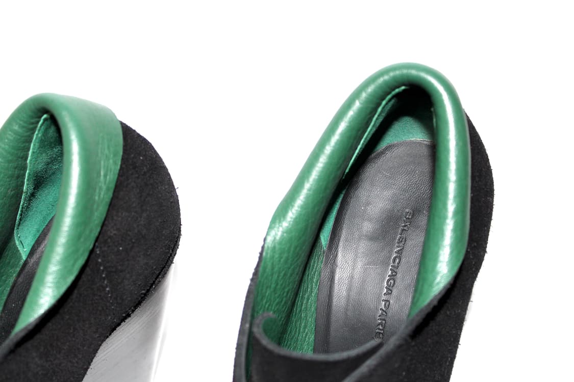 Balenciaga Suede Cone Heel Ankle Boots 상품이미지3