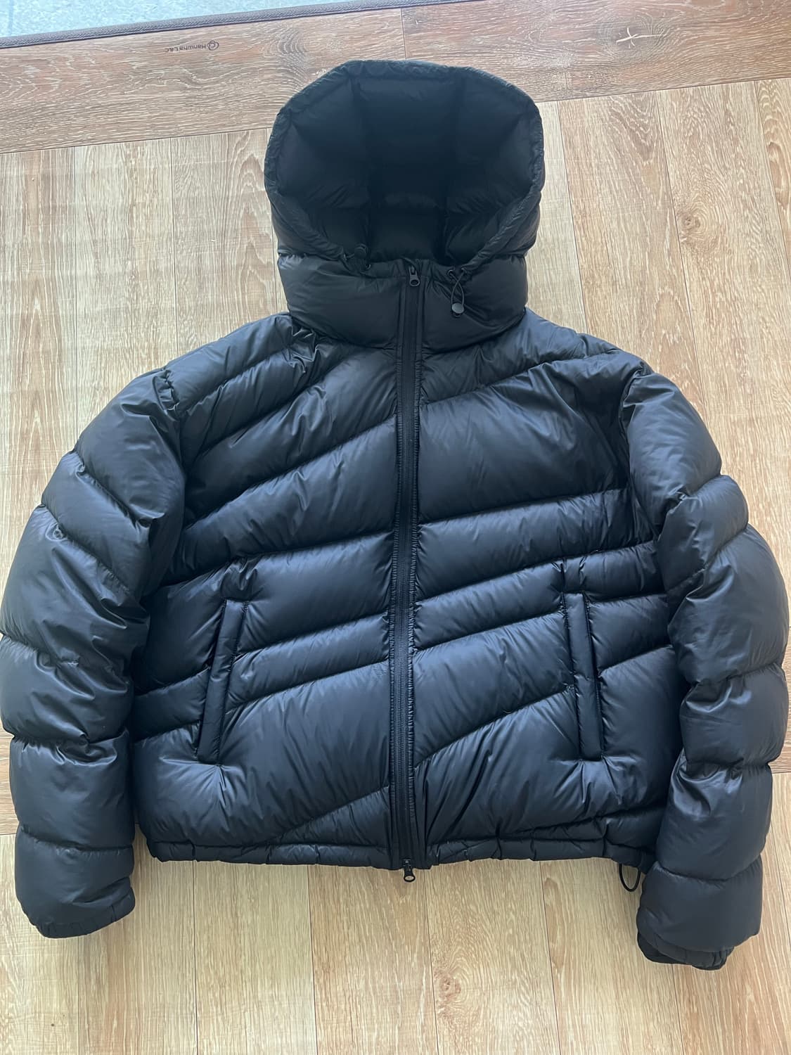 밈더워드로브x코인서울 2사이즈 상품이미지1