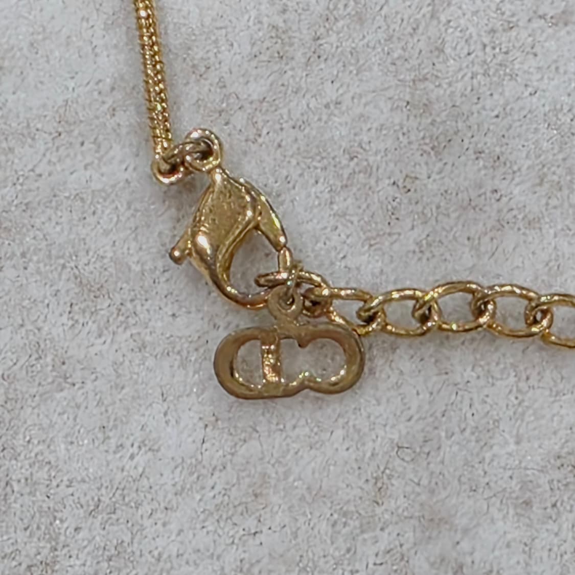 디올 금장 cd로고 큐브 목걸이(남녀공용) 상품이미지7