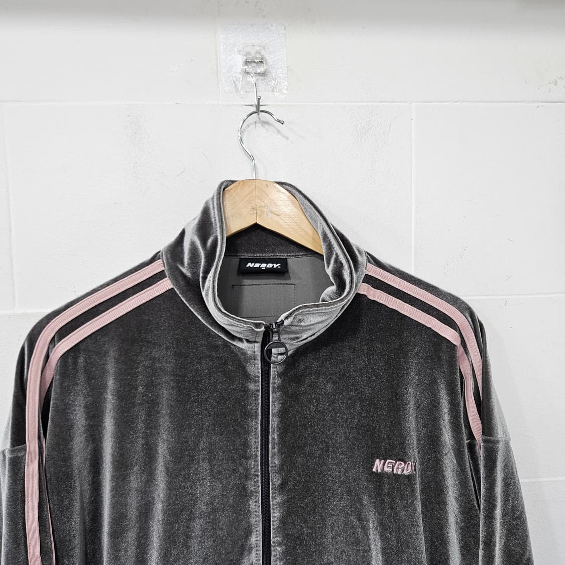 널디 벨벳 트랙탑 공용 상품이미지2