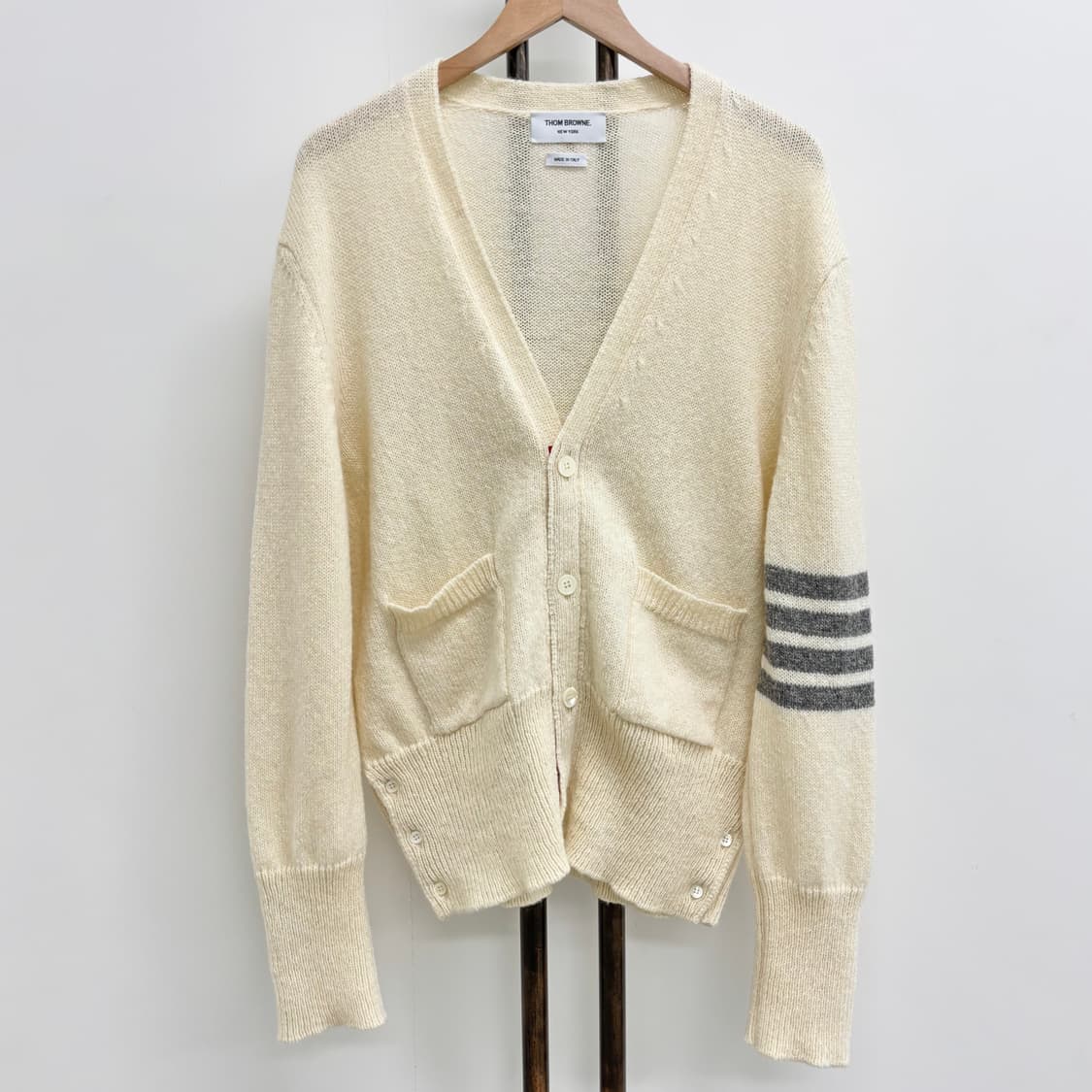 [5]톰브라운 사선완장 셰틀랜드 가디건 상품이미지1