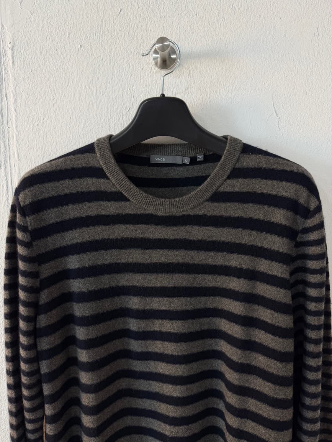 빈스 스트라이프 캐시미어 니트  상품이미지3