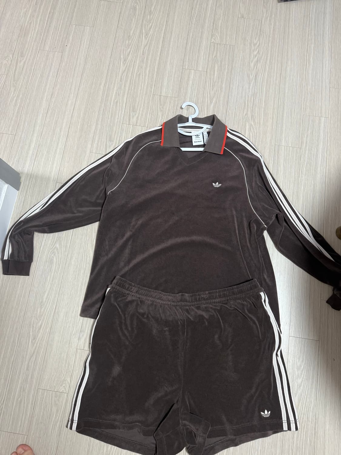 아디다스 웨일스보너 타월 세트 판매합니다 상품이미지1