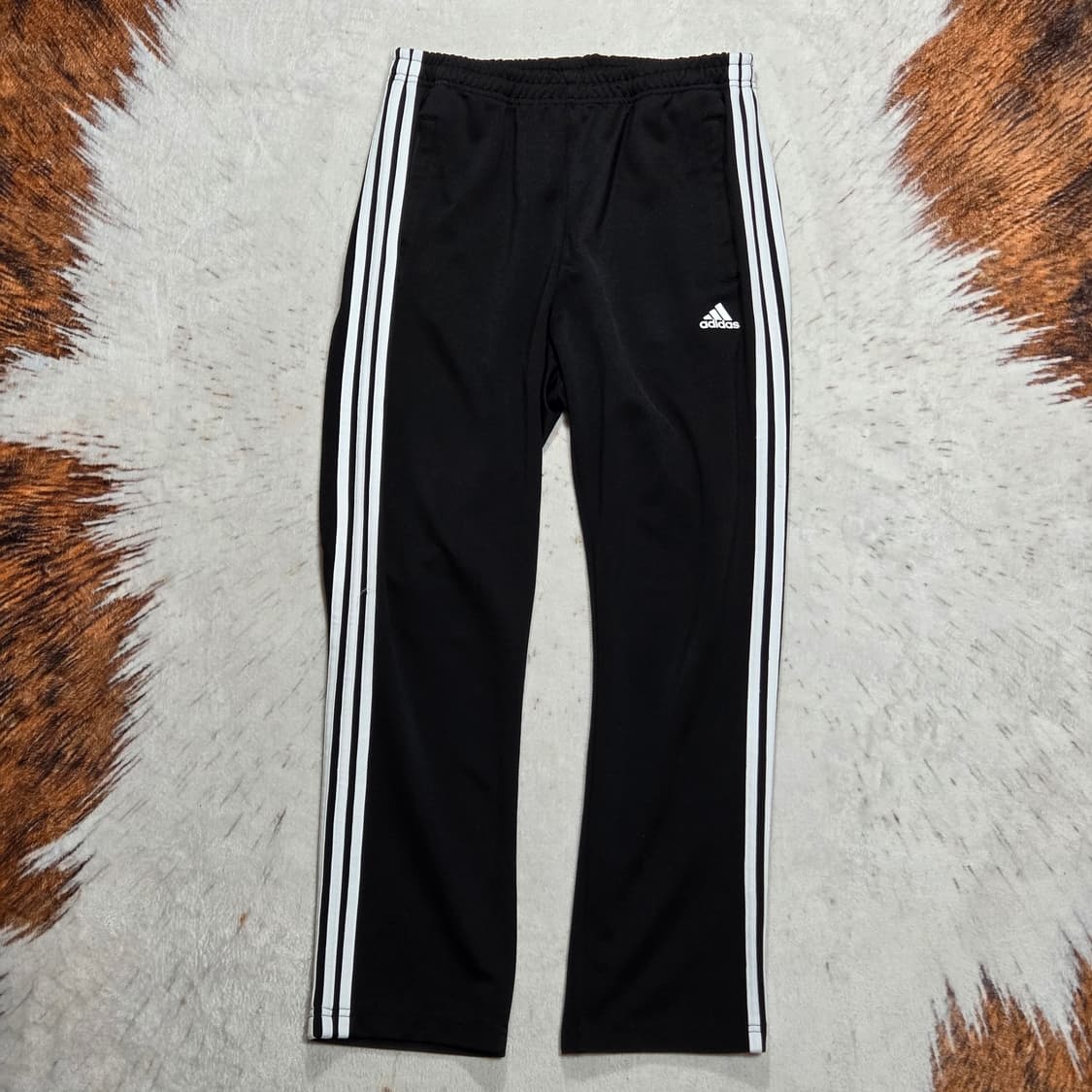 아디다스 블랙 삼선 트랙팬츠 상품이미지1