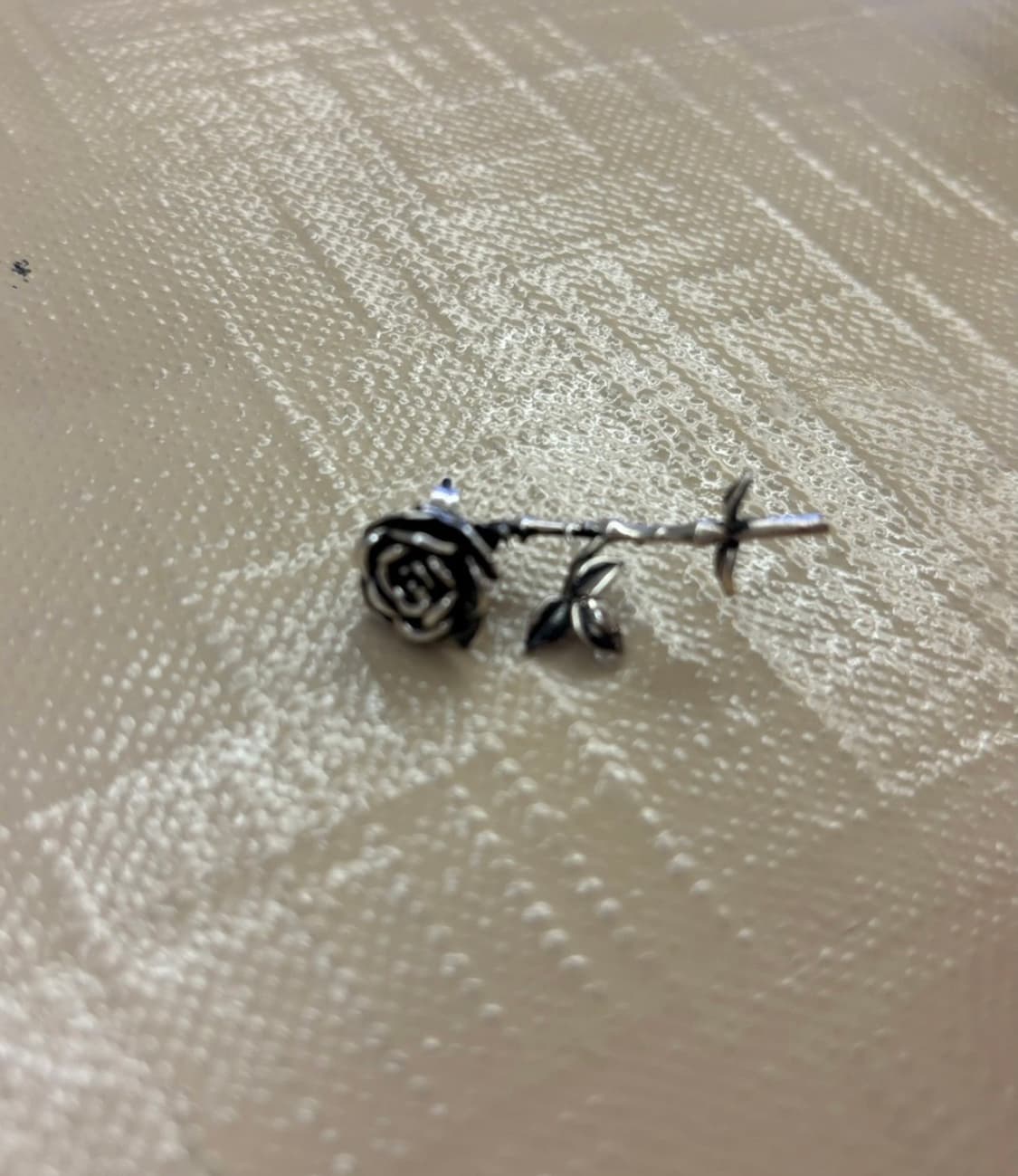 앙팡리쉬데프리메 로즈 이어링 새상품 상품이미지4