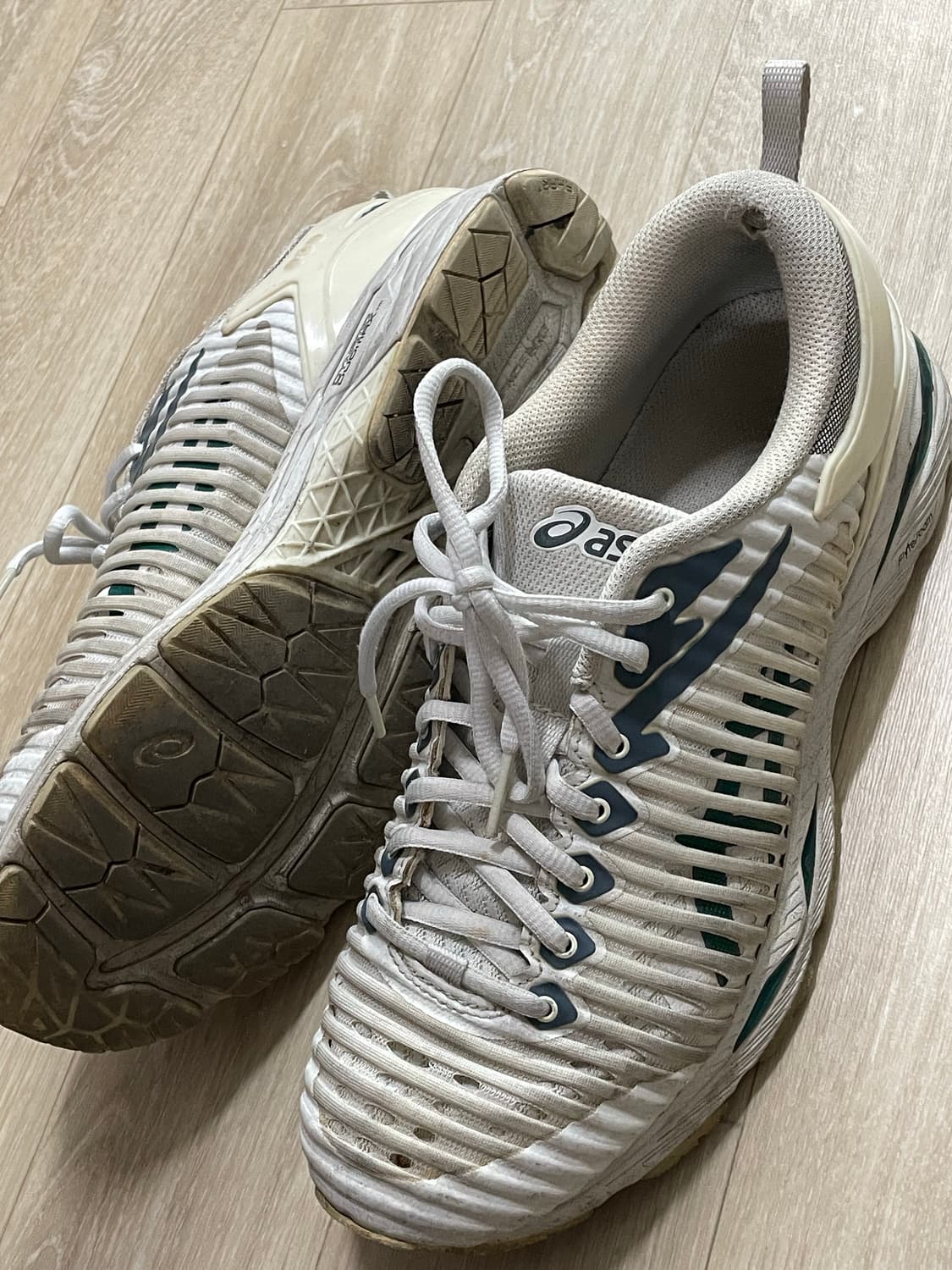 키코 아식스 젤 델바 260 상품이미지1