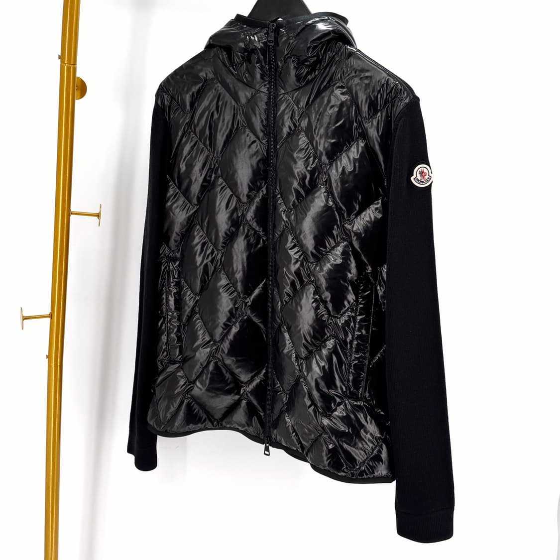 [L사이즈] 몽클레어 울 니트 후드 패딩 자켓 블랙 상품이미지4