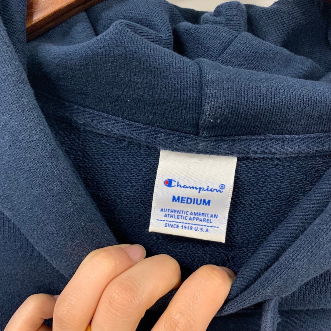 챔피온 덤블로고 네이비 후드티 상품이미지7