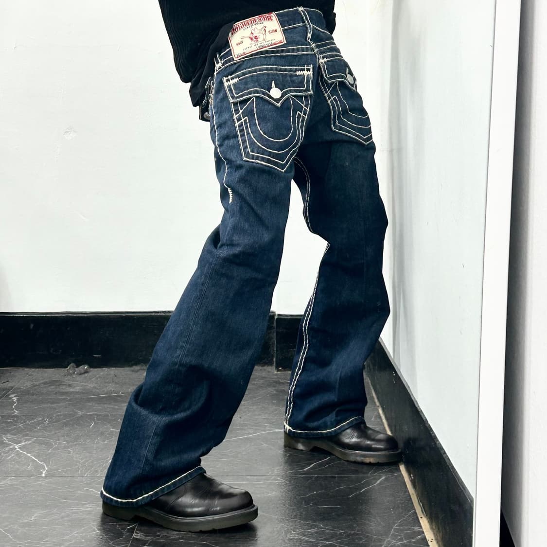 트루릴리전 월드투어 부츠컷 데님 팬츠 상품이미지1