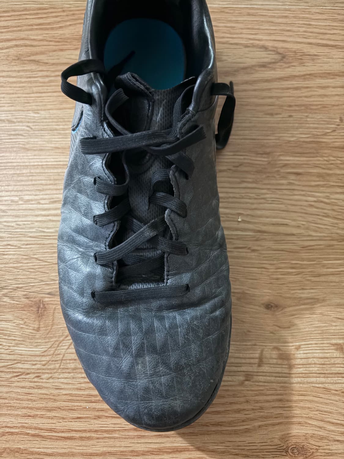 나이키 티엠포 레전드8 상품이미지3