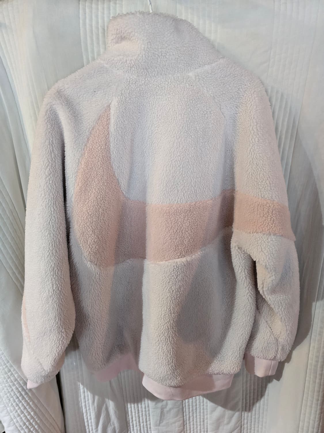 나이키 리버시블 오버핏 뽀글이자켓  상품이미지4