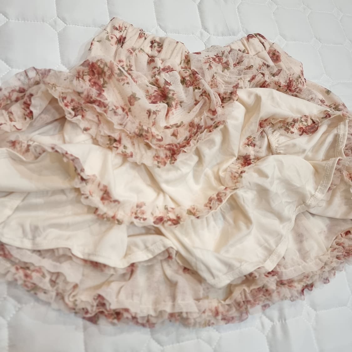 로맨틱 플로럴 러플 스커트 상품이미지3