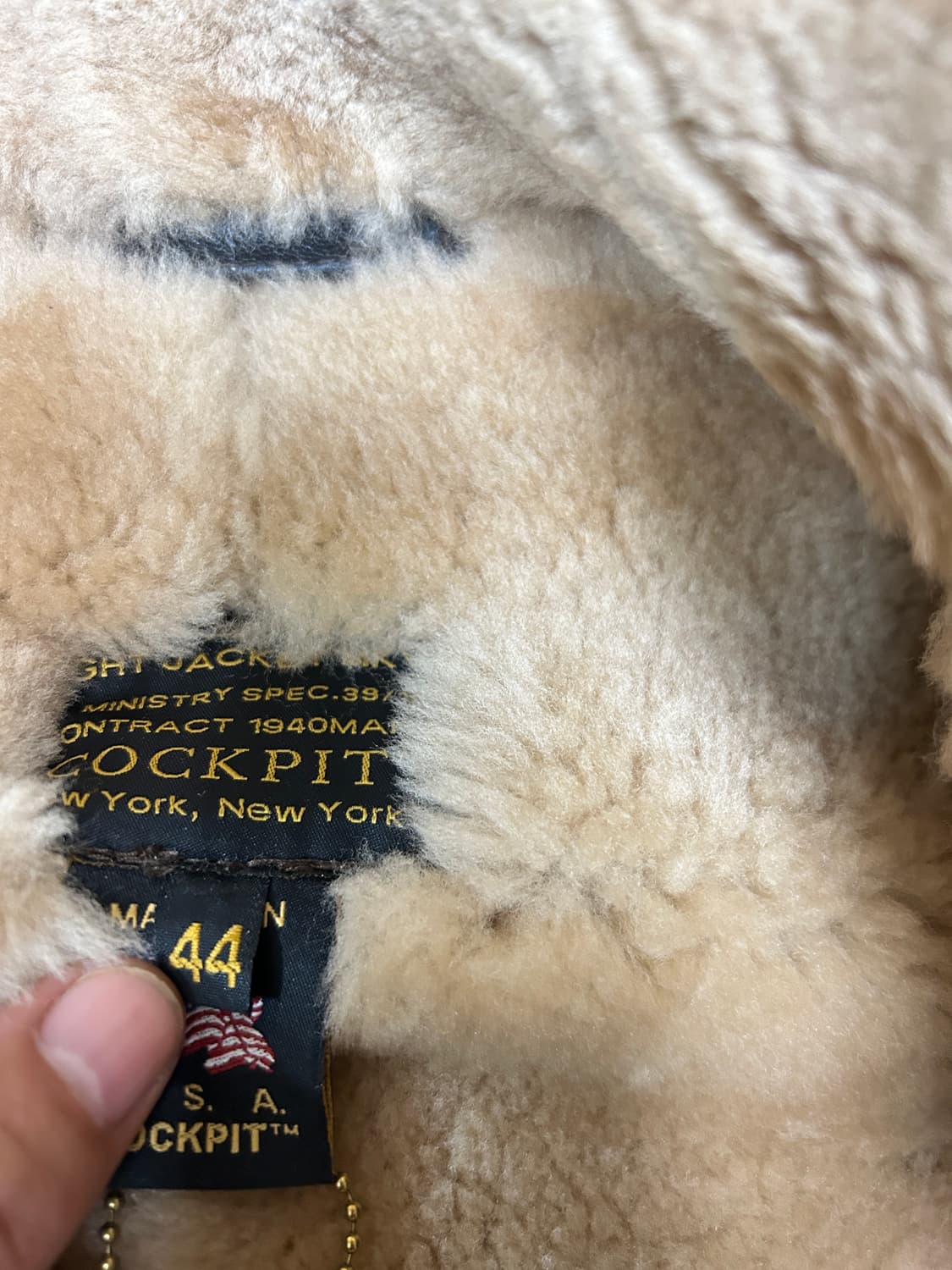 콕핏 톰하디 무스탕44 상품이미지3