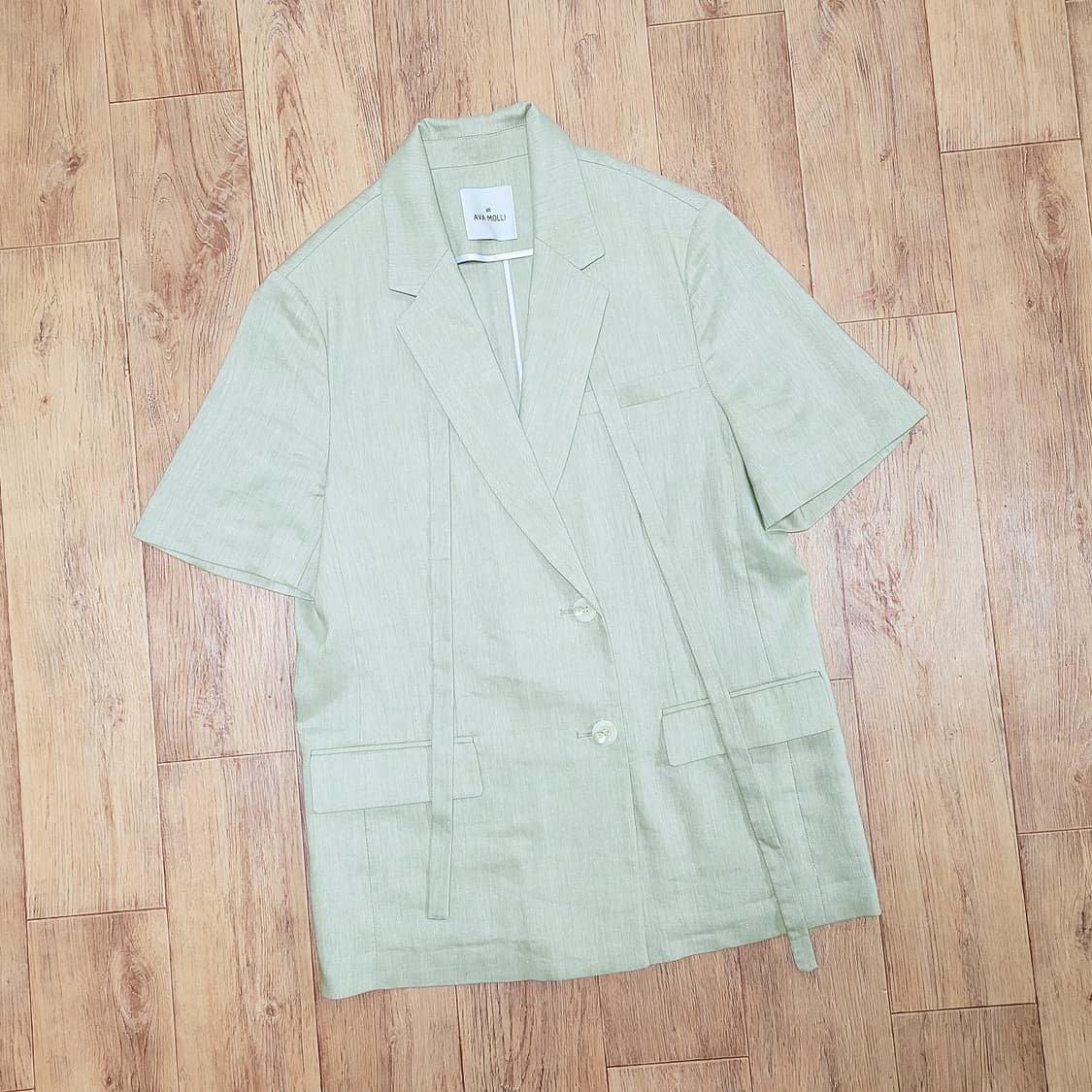 아바몰리(AVAMOLLI) 린넨 헤링본 투버튼 자켓 55-66 상품이미지4