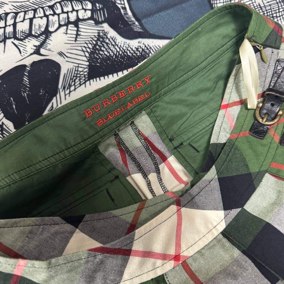 버버리 블루라벨  체크치마바지 38 사이즈 상품이미지6