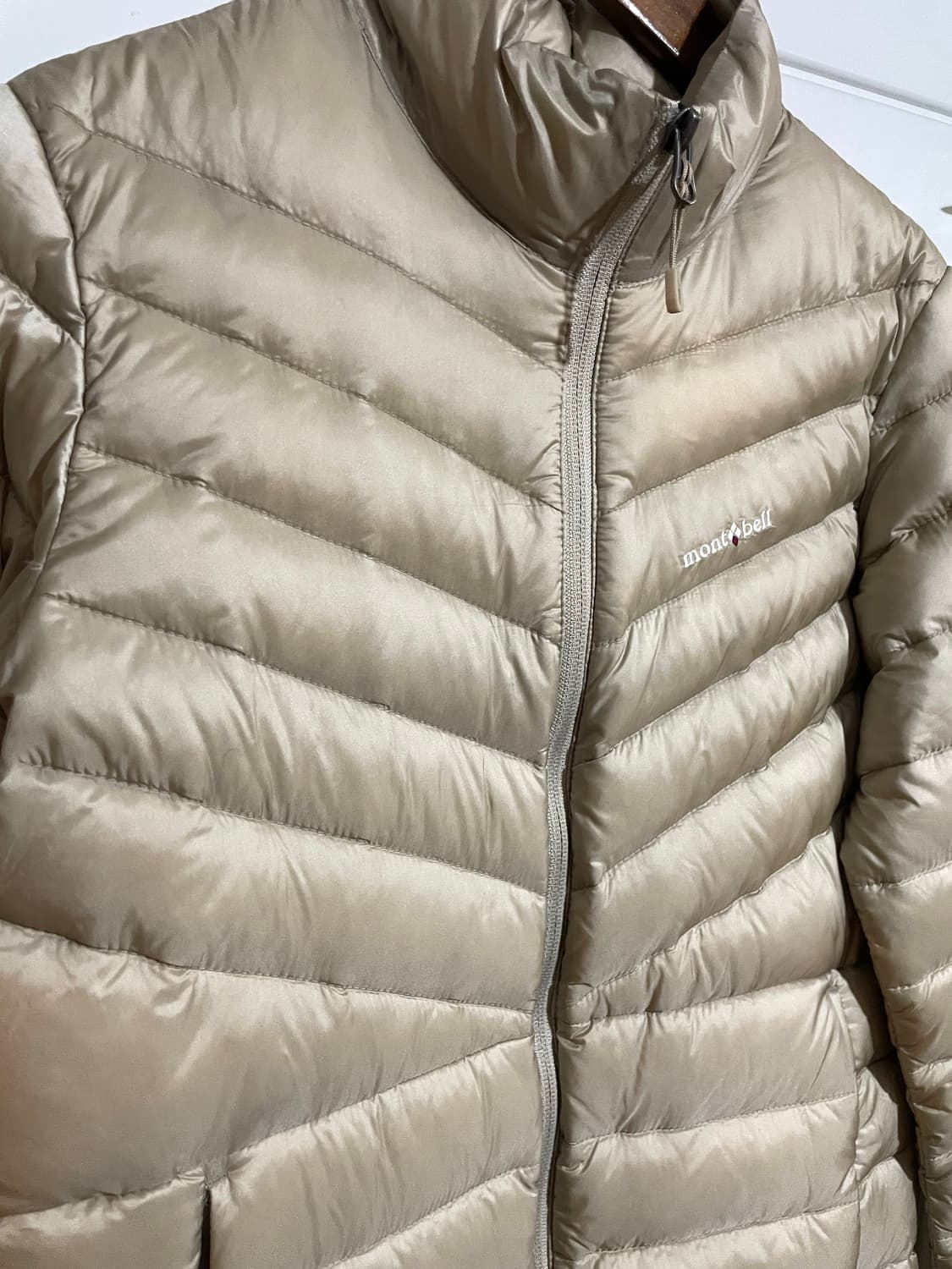 덕다운 경량패딩 상품이미지3