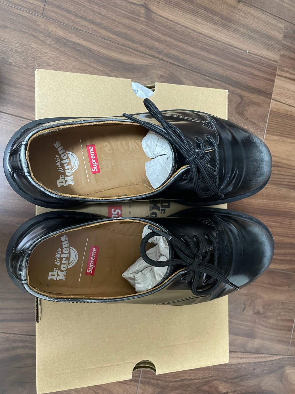 Dr. Martens x Supreme 1461 Gray Silver 상품이미지3