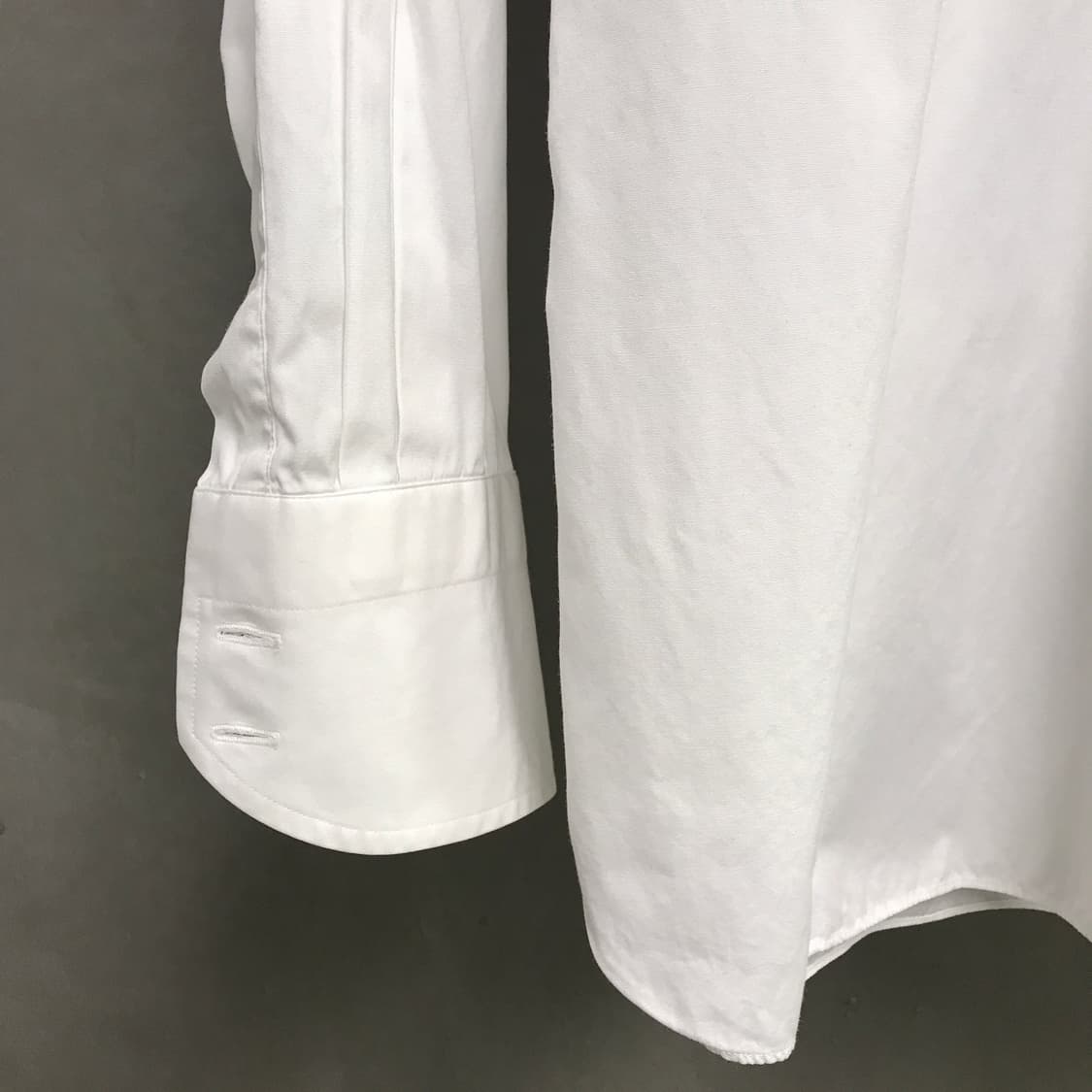 톰포드 화이트 셔츠 40/15 상품이미지4