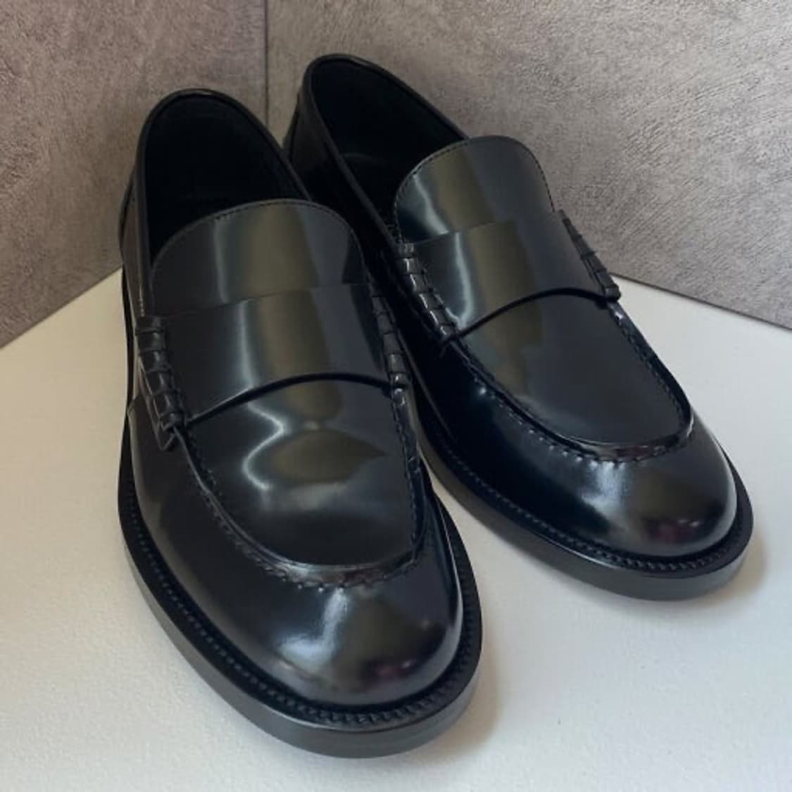 샤넬 백로고 로퍼 37 상품이미지2