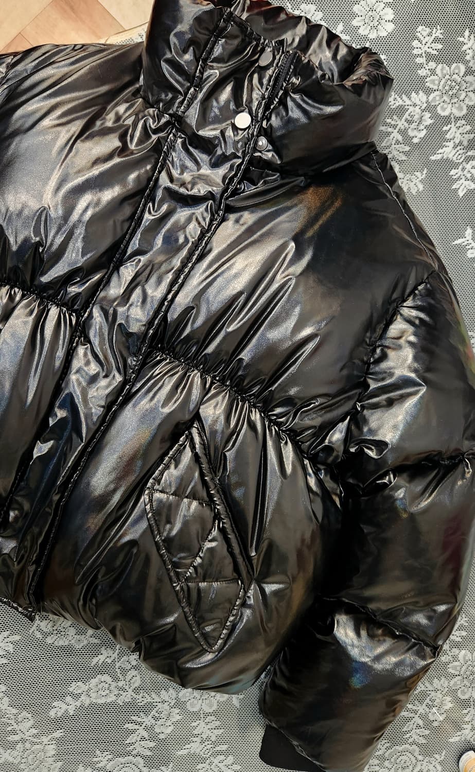 쥬시쥬디 페이크 레더 다운 숏패딩 상품이미지4