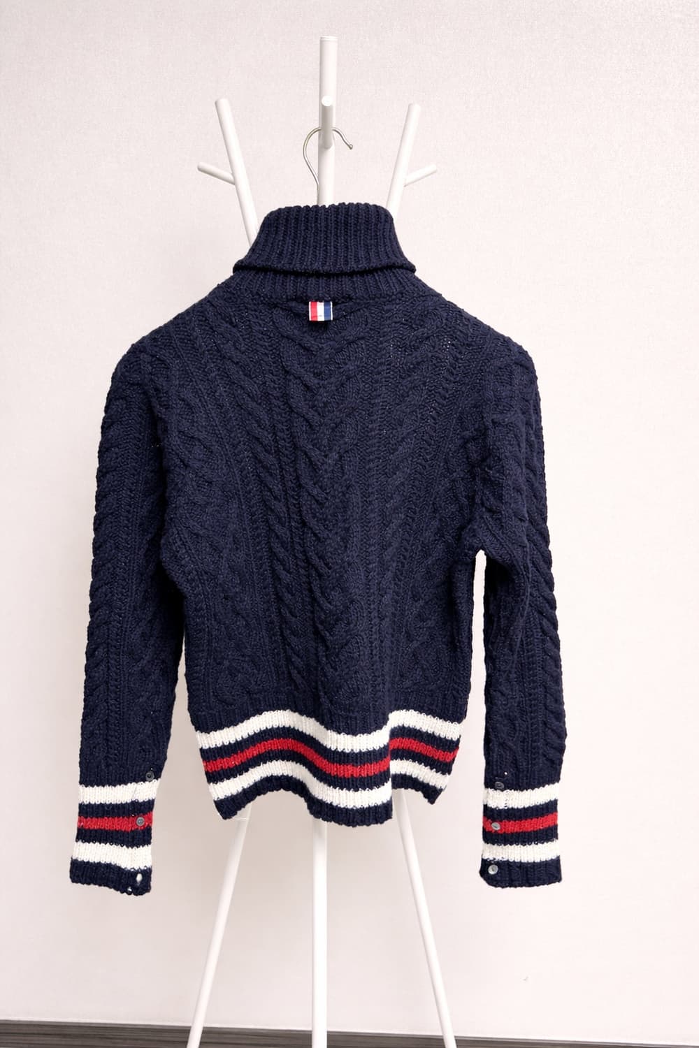 톰브라운 케이블 니트 상품이미지6