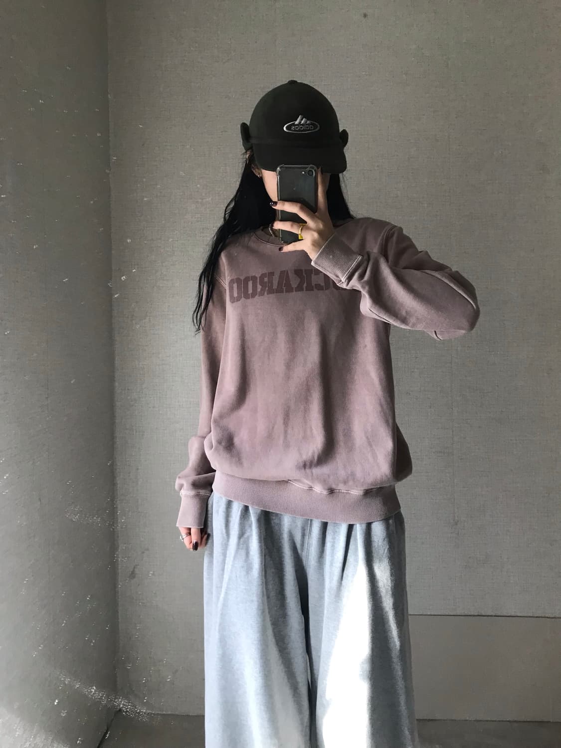 버카루 워시드 빅로고 맨투맨 상품이미지4