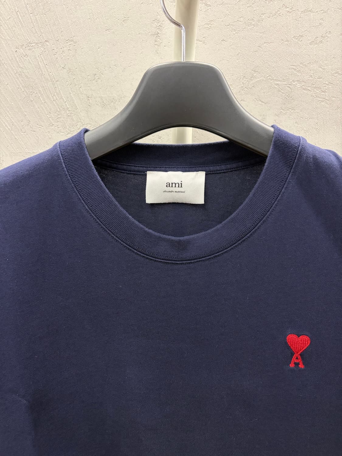 아미 스몰 하트 반팔티 네이비 M 상품이미지3