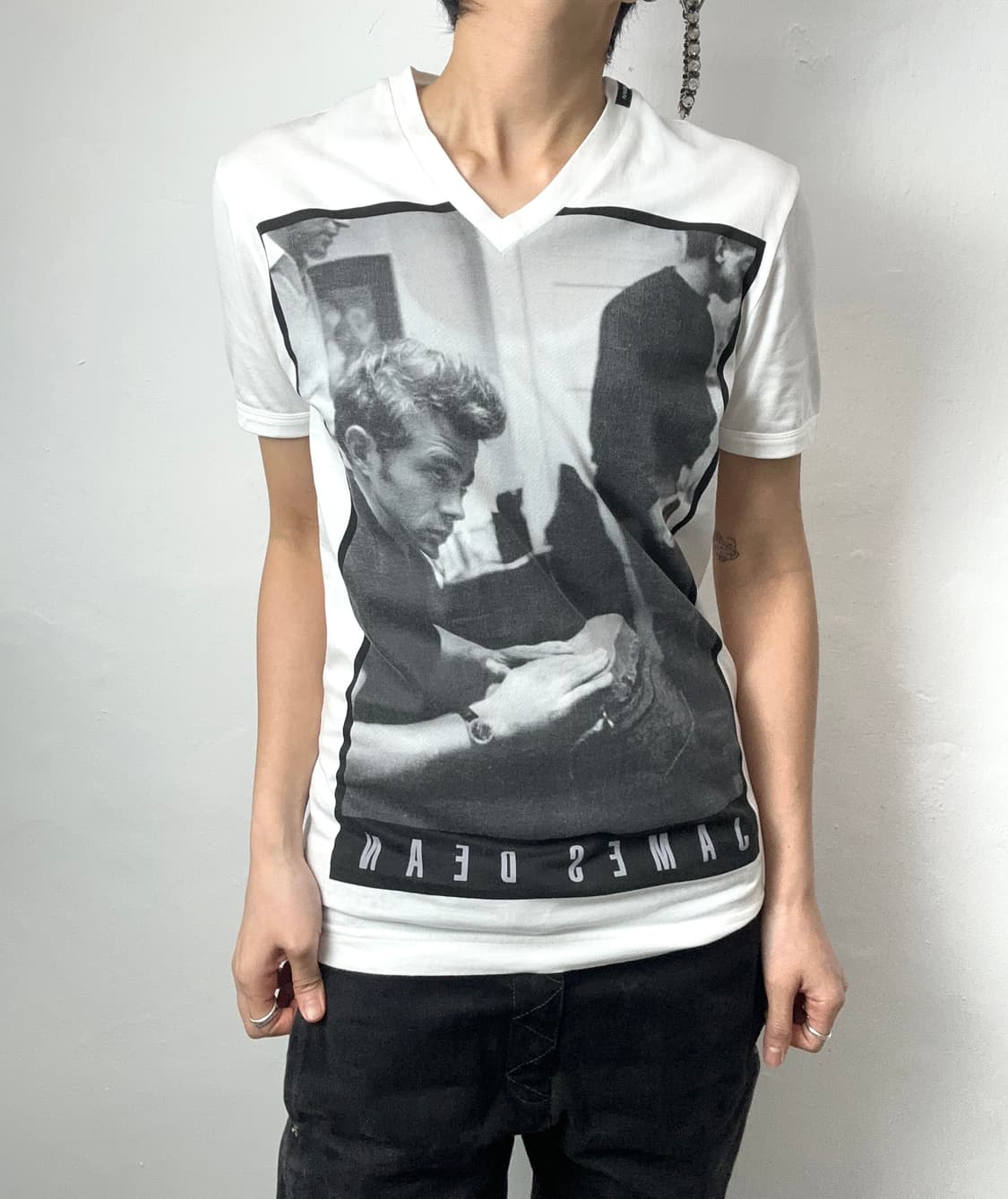 Dolce & Gabbana James Dean Portrait V-Ne 상품이미지1