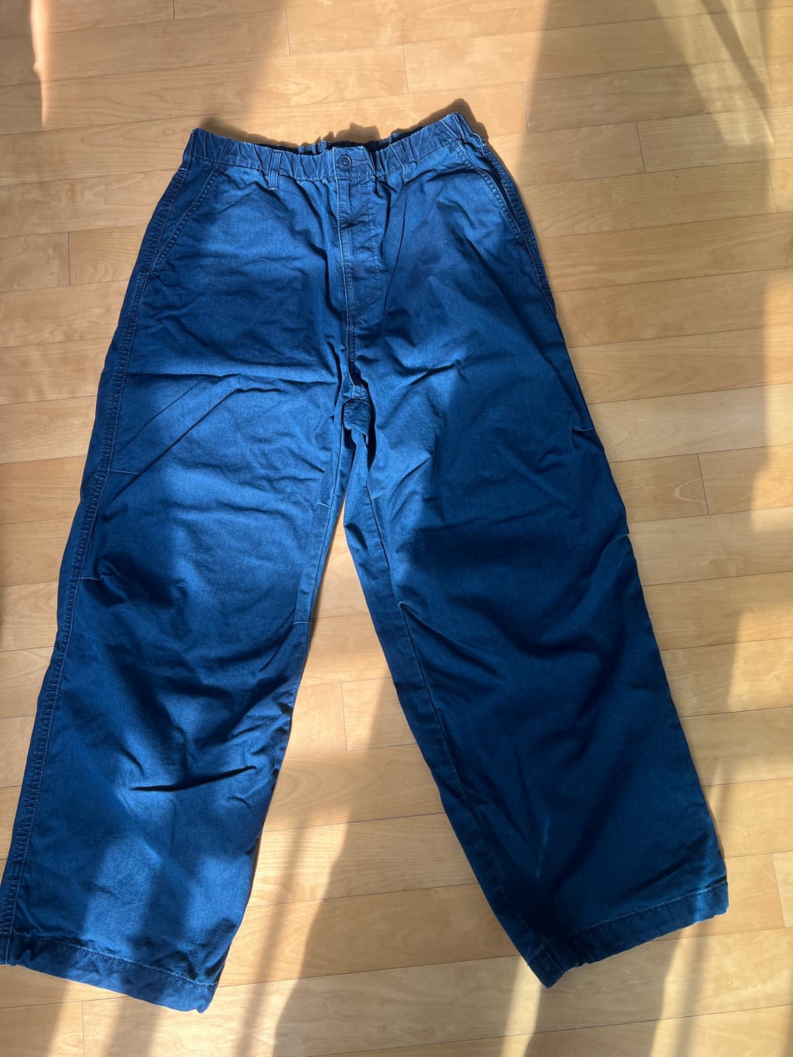 유니클로 와이드파라슈트팬츠(데님) 상품이미지2