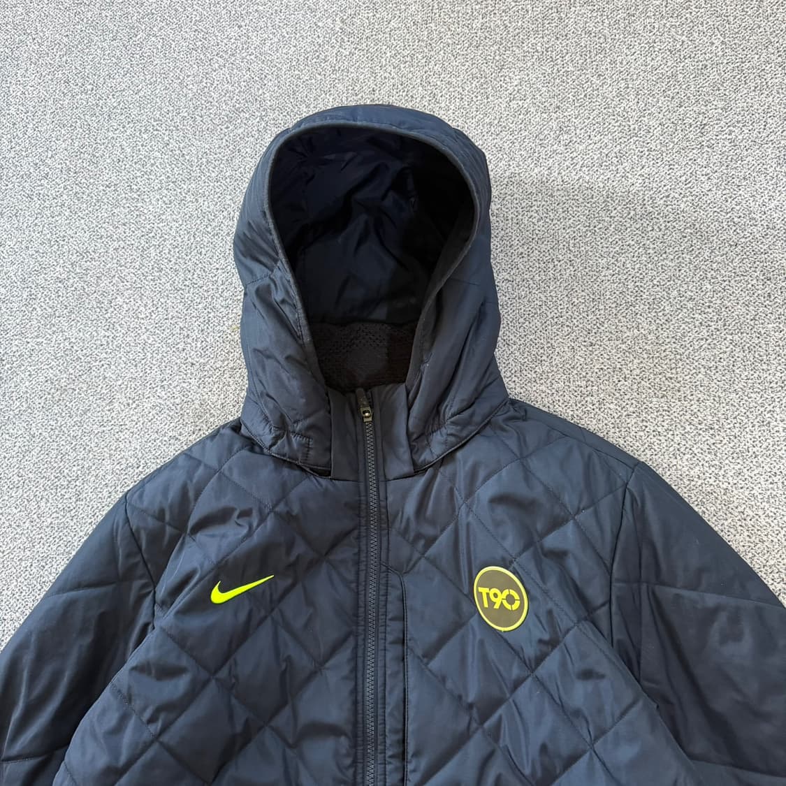 나이키 T90 후드 퀄팅 패딩 자켓 상품이미지2