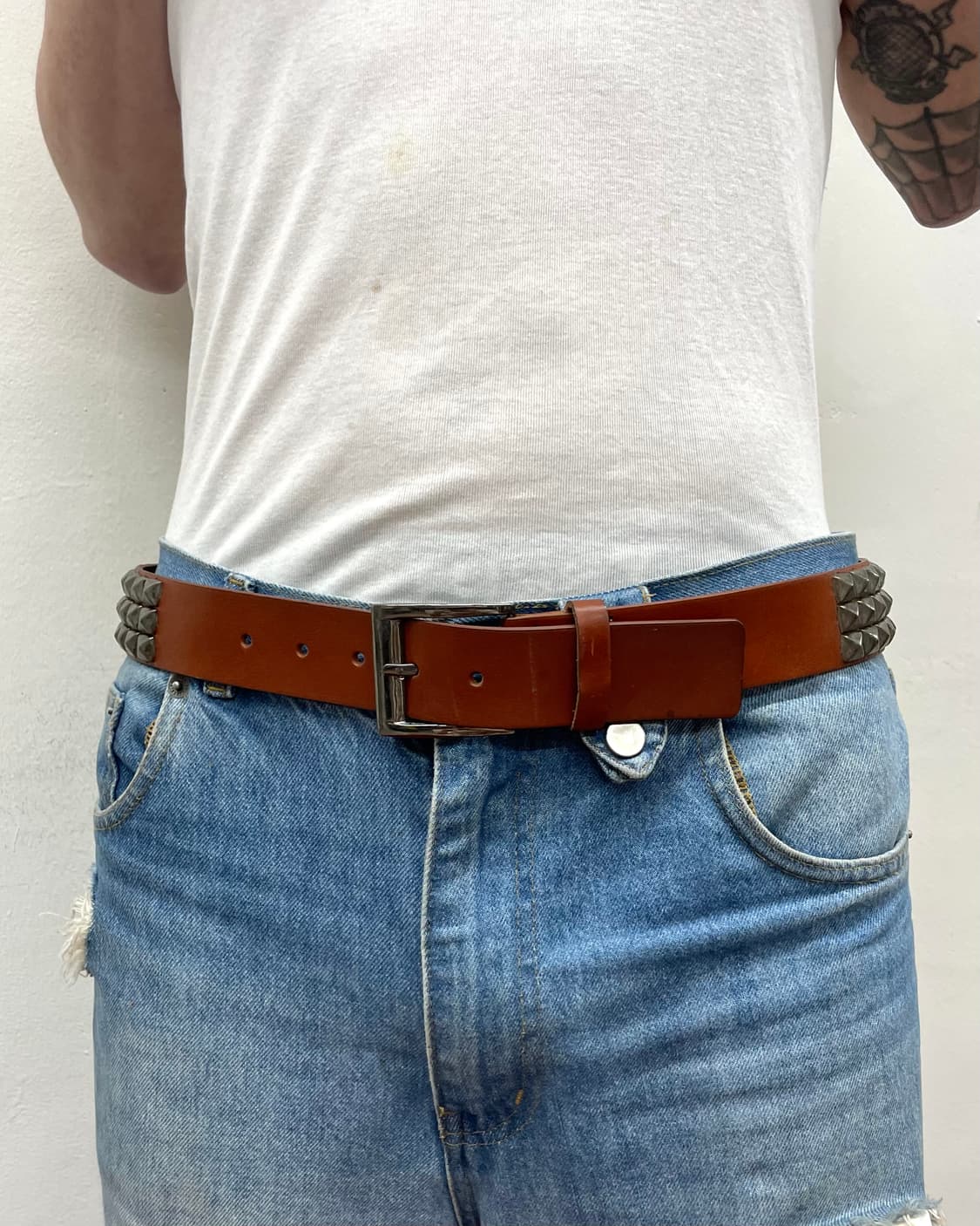 Leather Brown Stud Belt 상품이미지1