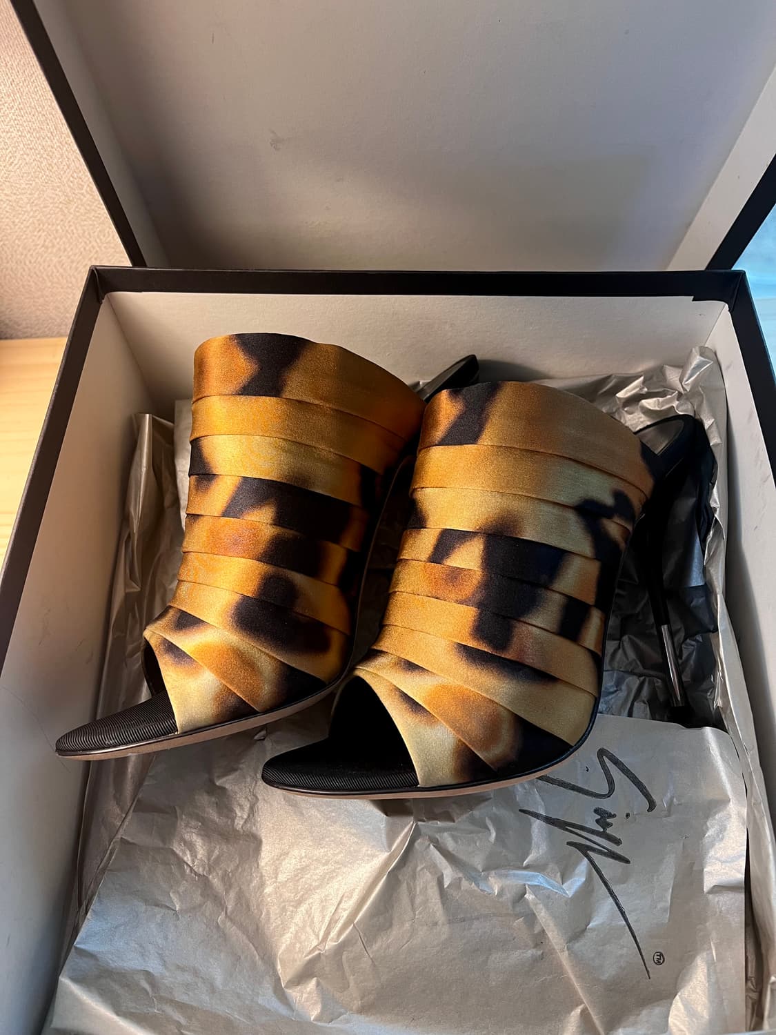 [Giuseppe Zanotti] 레오파드 뮬 하이힐 상품이미지7