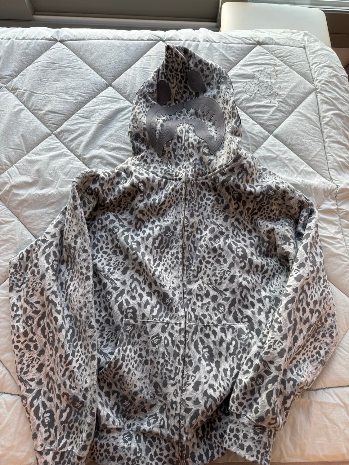베이프 와일드 레오파드 패턴 샤크 릴렉스드 핏 풀 집후드 그레이 L 상품이미지3