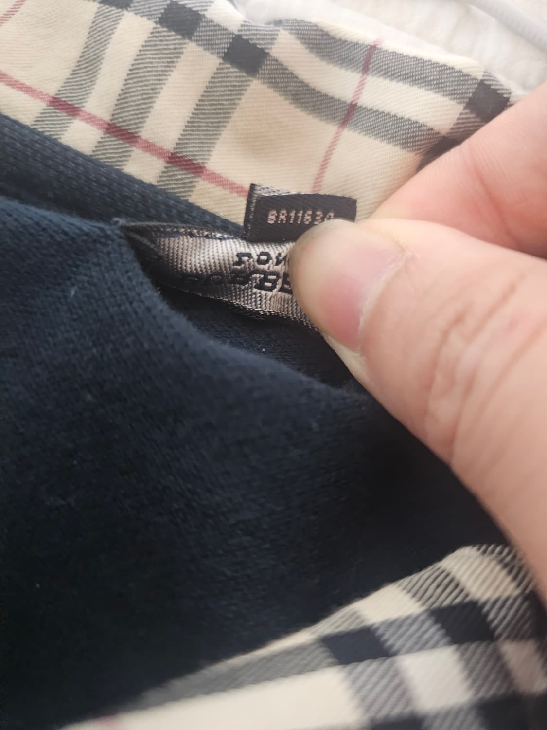 버버리 런던 카라티 가격제안 받습니다 상품이미지2