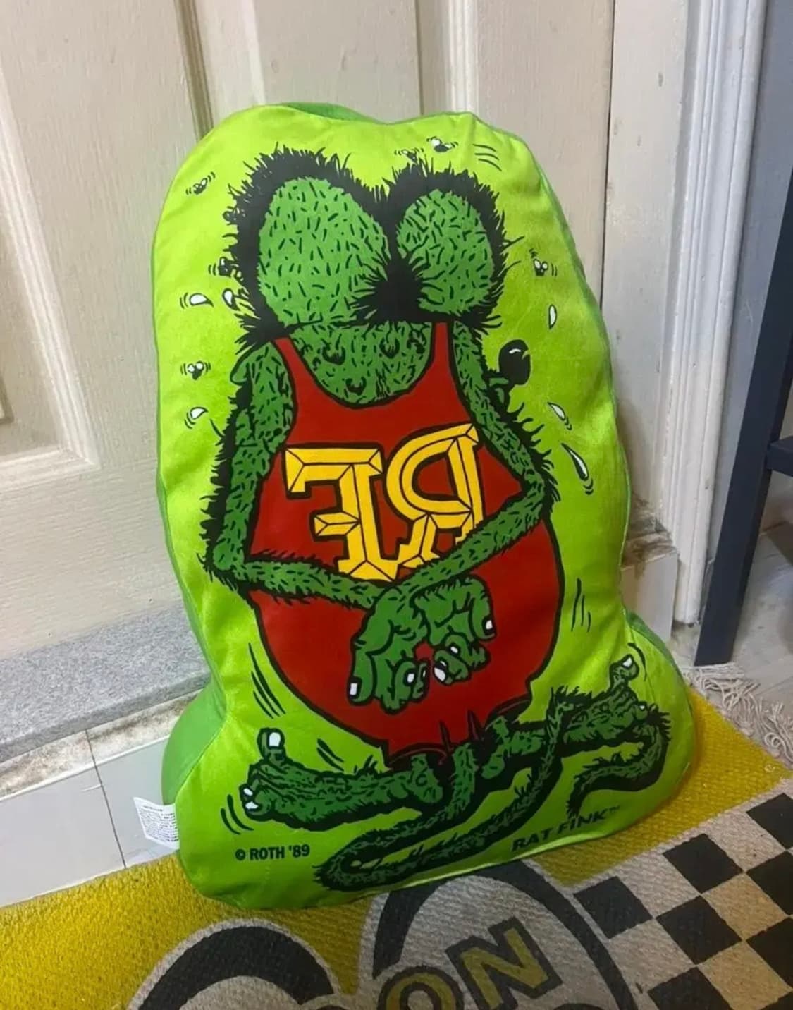 랫핑크 쿠션 Ratfink 50*35 상품이미지2
