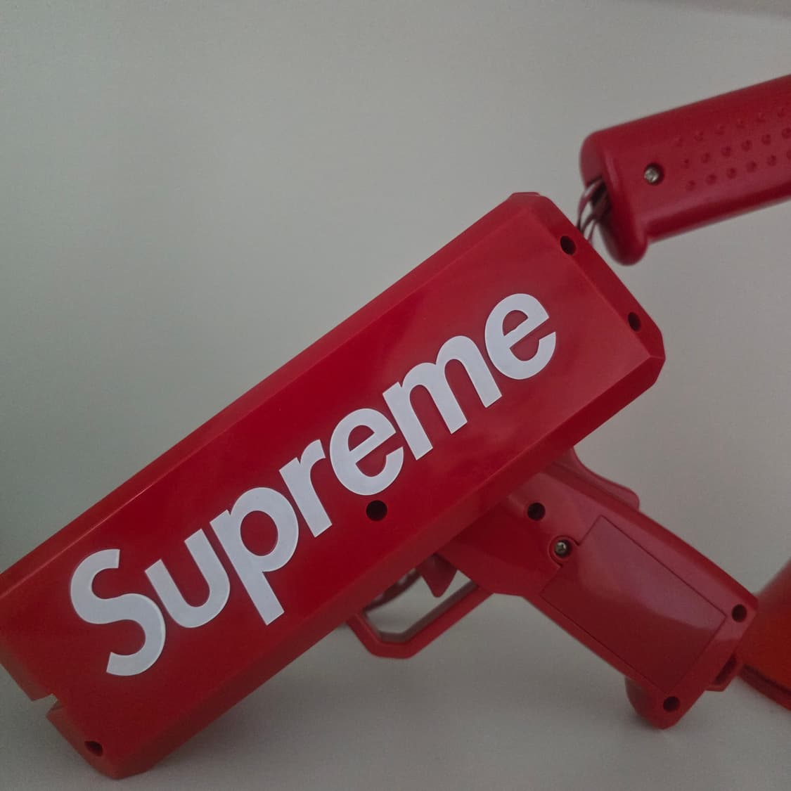 (os) 슈프림 캐시캐논 머니건 상품이미지1