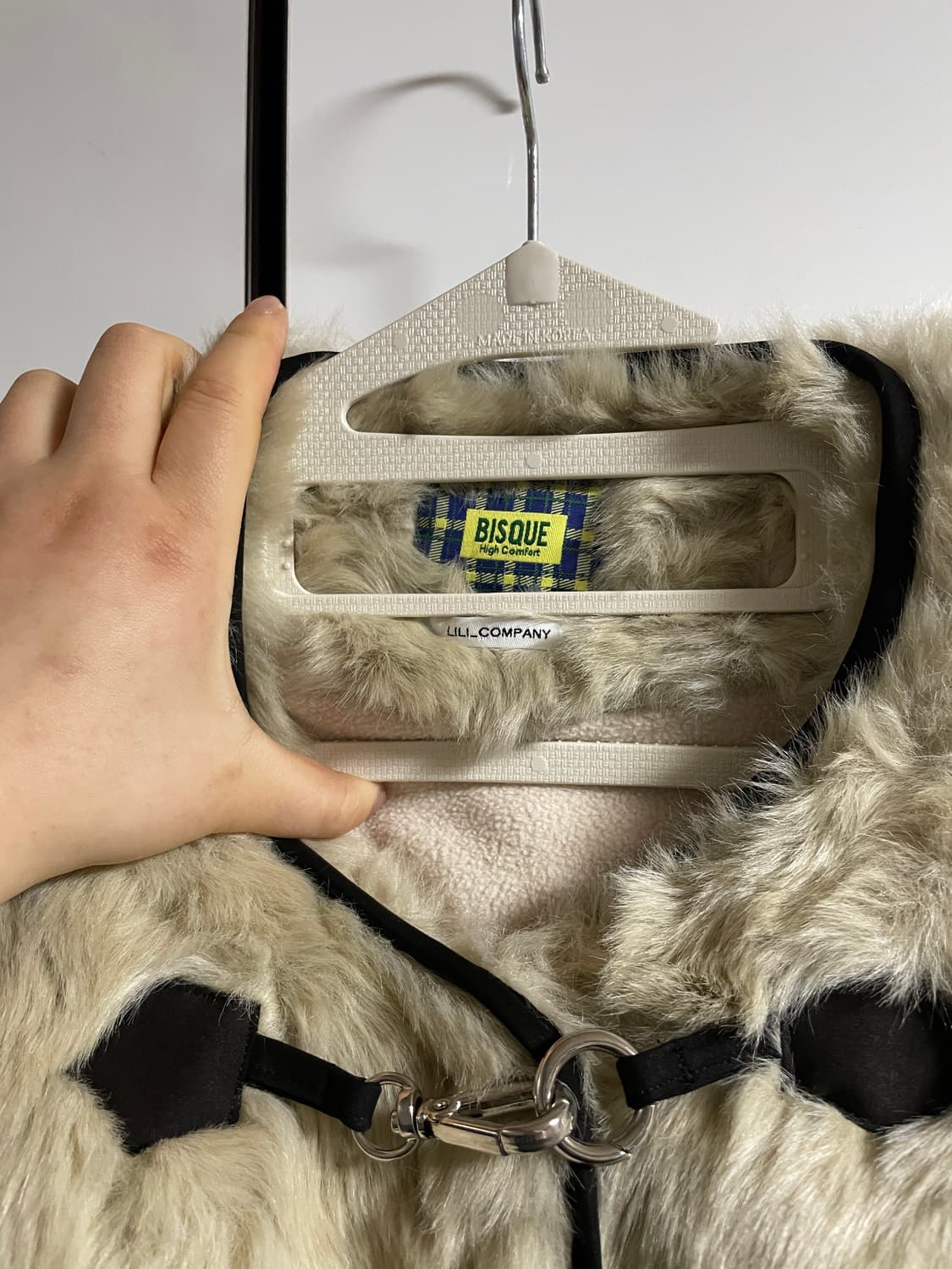 리리컴퍼니 토글 퍼자켓 베이지 새제품 상품이미지5