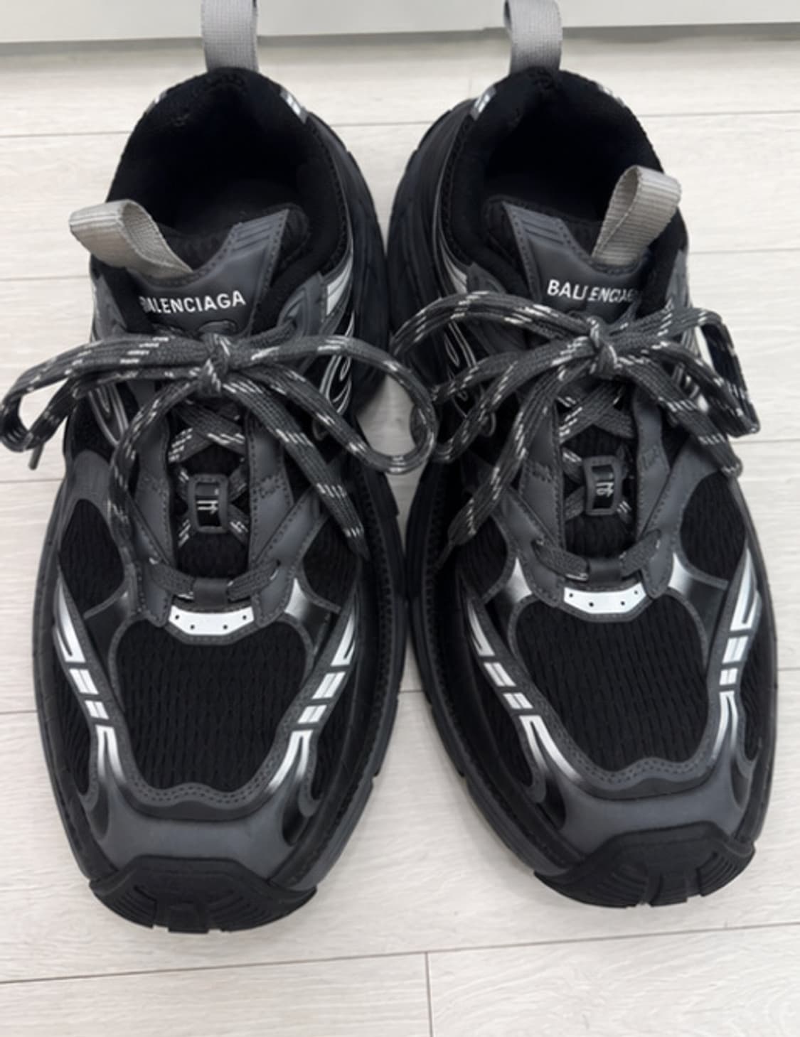 발렌시아가 6xl 44 상품이미지2