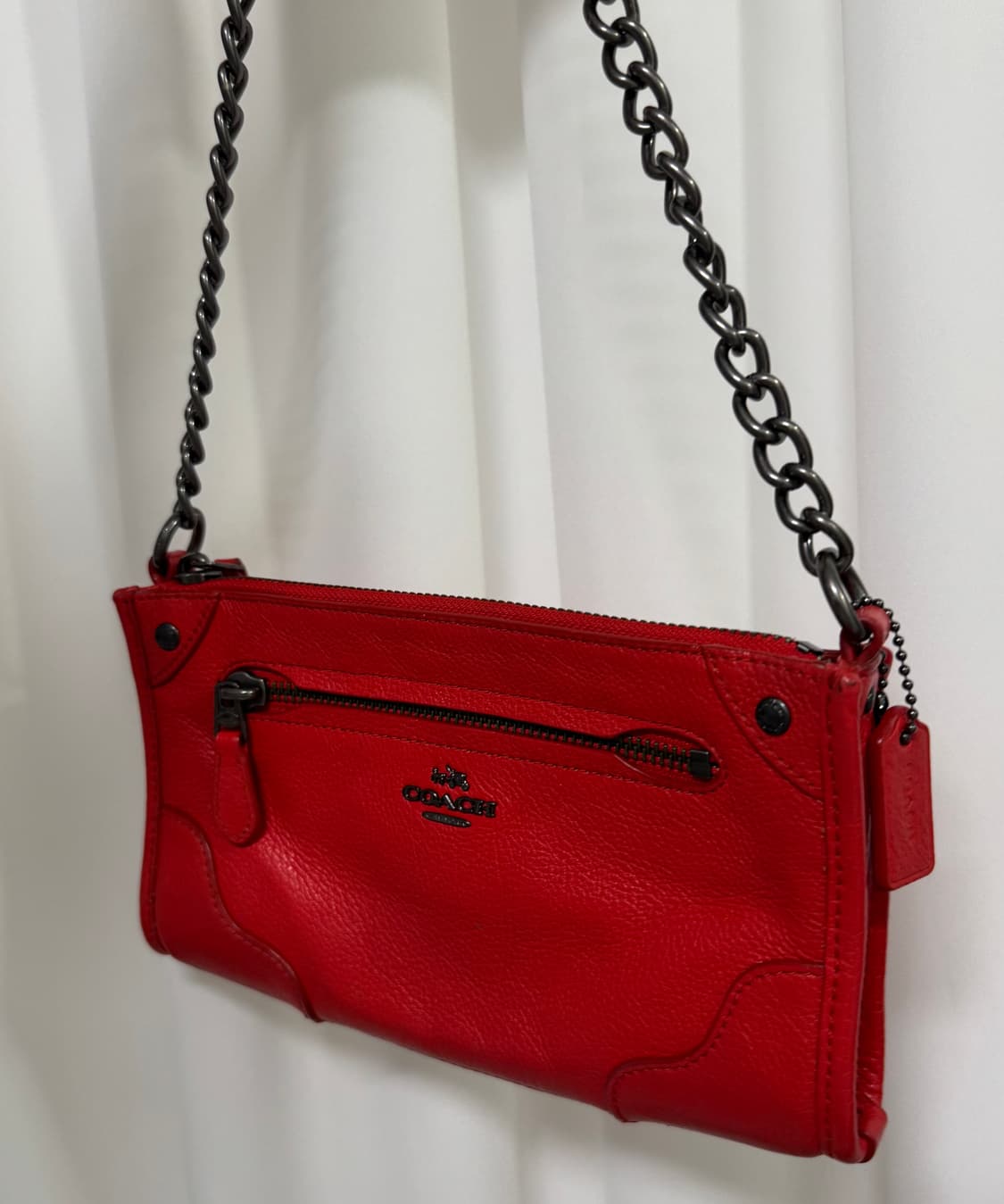 COACH 코치 레더 체인 크로스백 상품이미지4