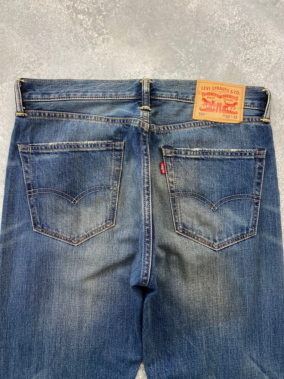[32] Levi's 505 리바이스 레귤러 핏 데님팬츠 상품이미지6