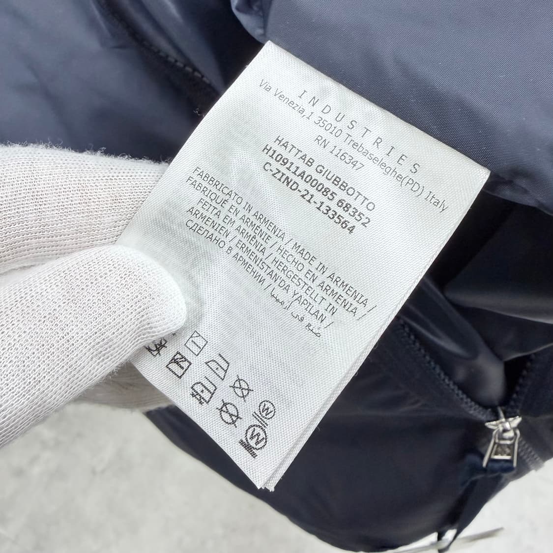 [S+급/6] 몽클레어 하타브 바람막이 자켓 상품이미지7