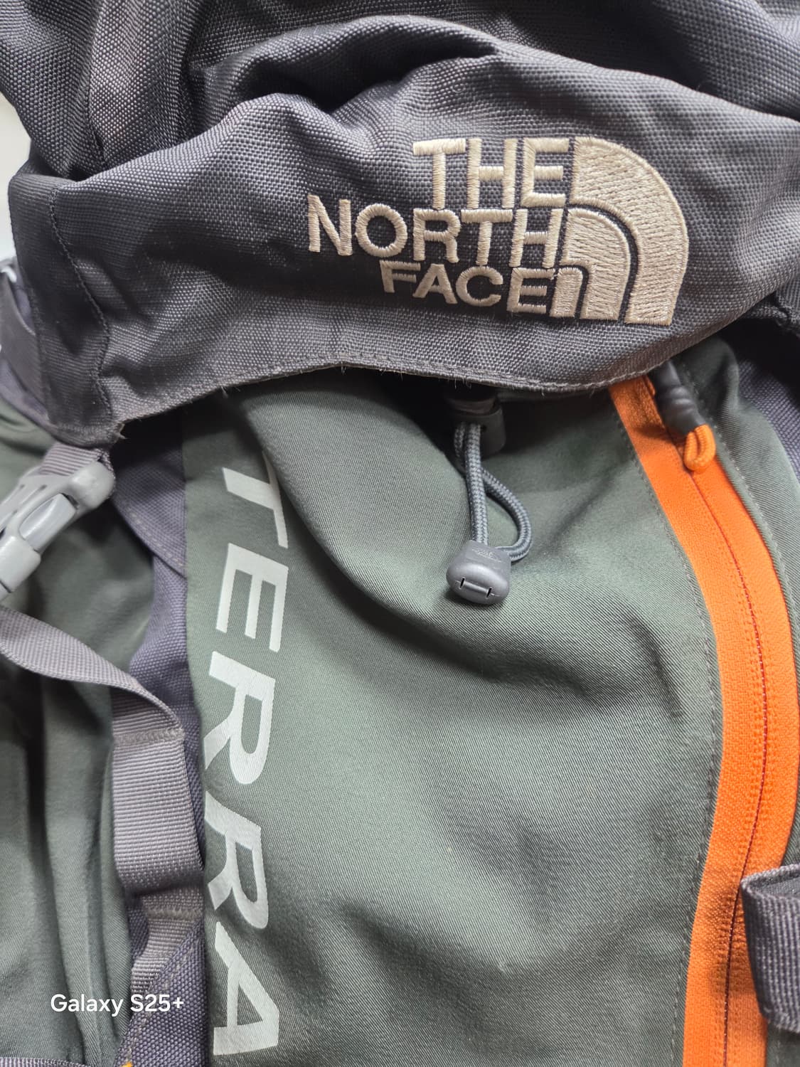 노스페이스    40L 상품이미지2