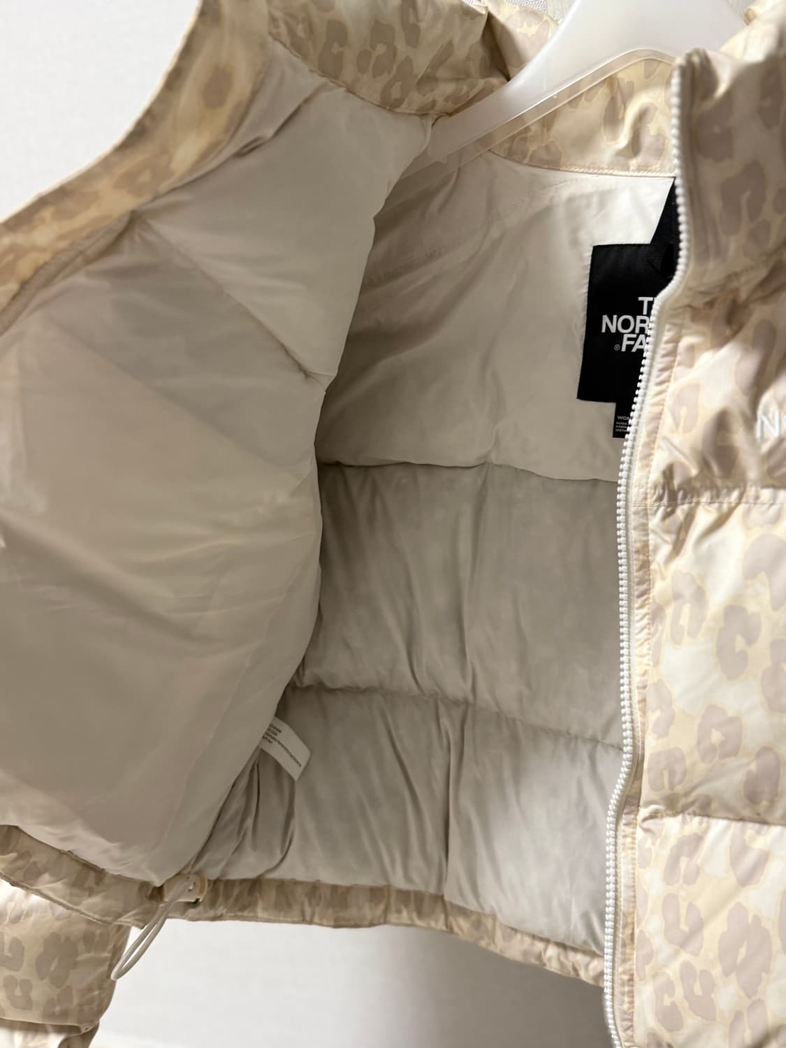 노스페이스 레오파트 패딩 상품이미지2