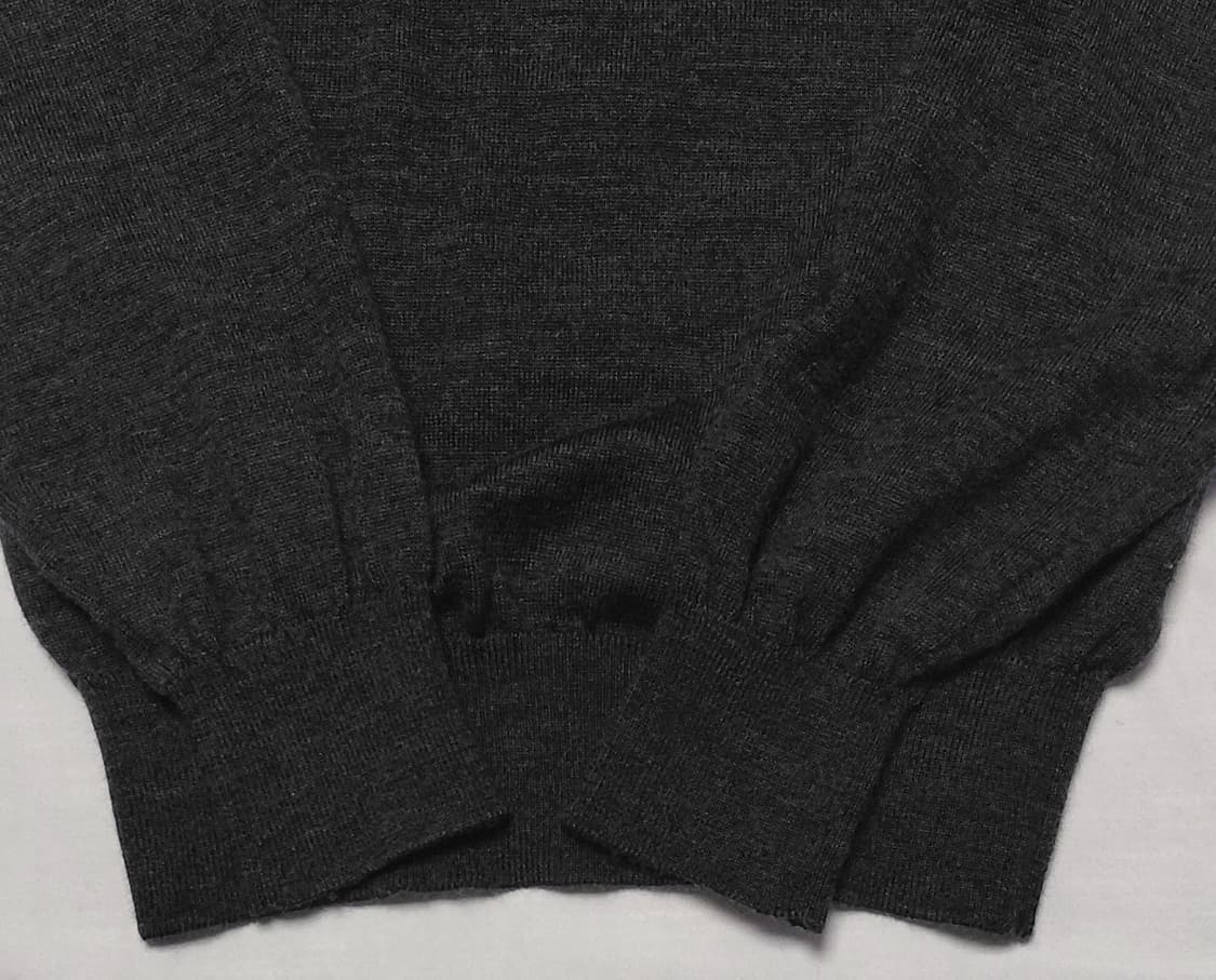 [울100%] Mr.JUNKO 미스터준코 자수 로고 모크넥 니트 (M) 상품이미지3