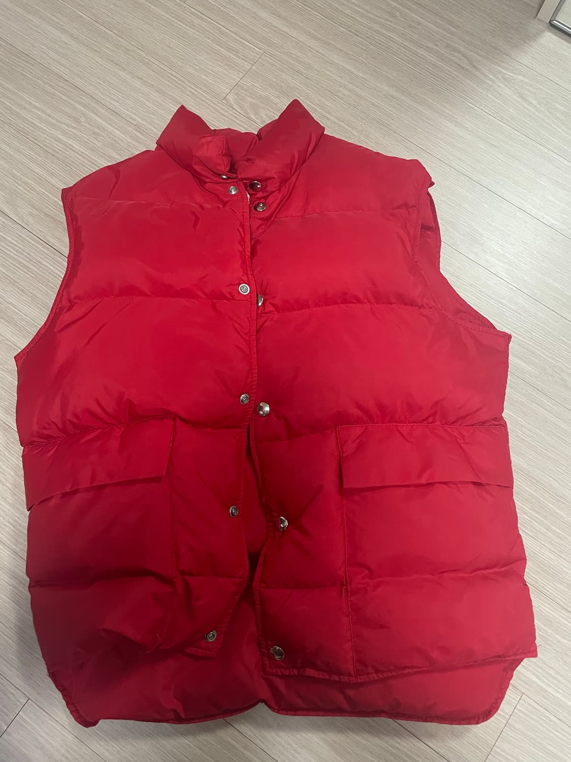 60s 엘엘빈 다운 베스트 레드 상품이미지1