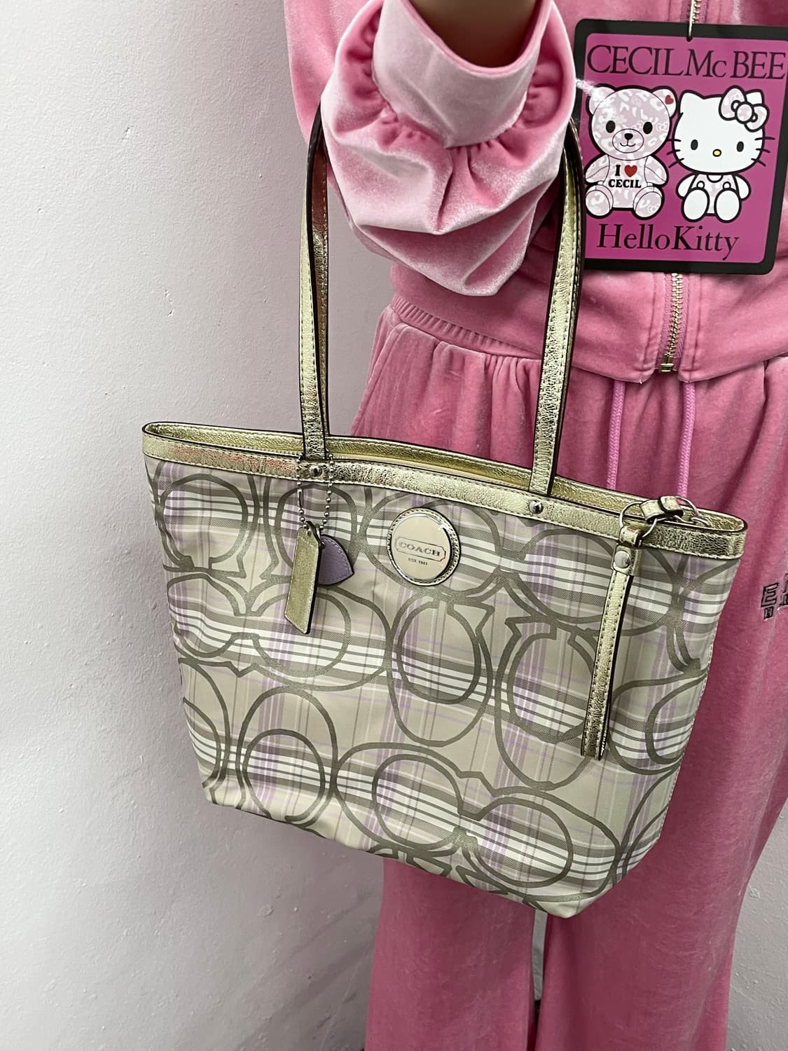 코치 라벤더 히메갸루 로고 패턴 숄더백 상품이미지4