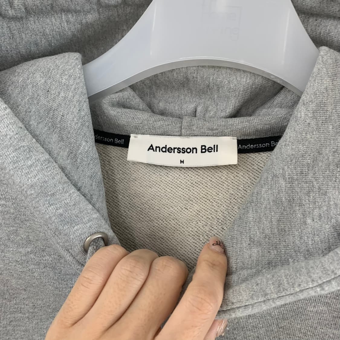 앤더슨벨 그레이 후드티 상품이미지7