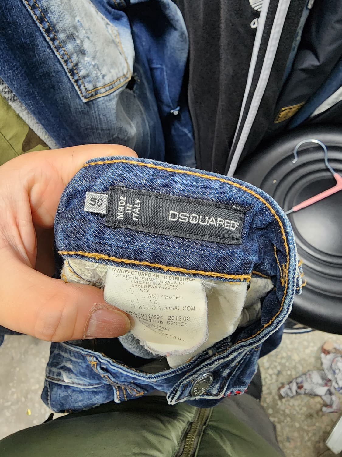 디스퀘어드2 데미지 8부 워싱 데님 청바지 상품이미지4