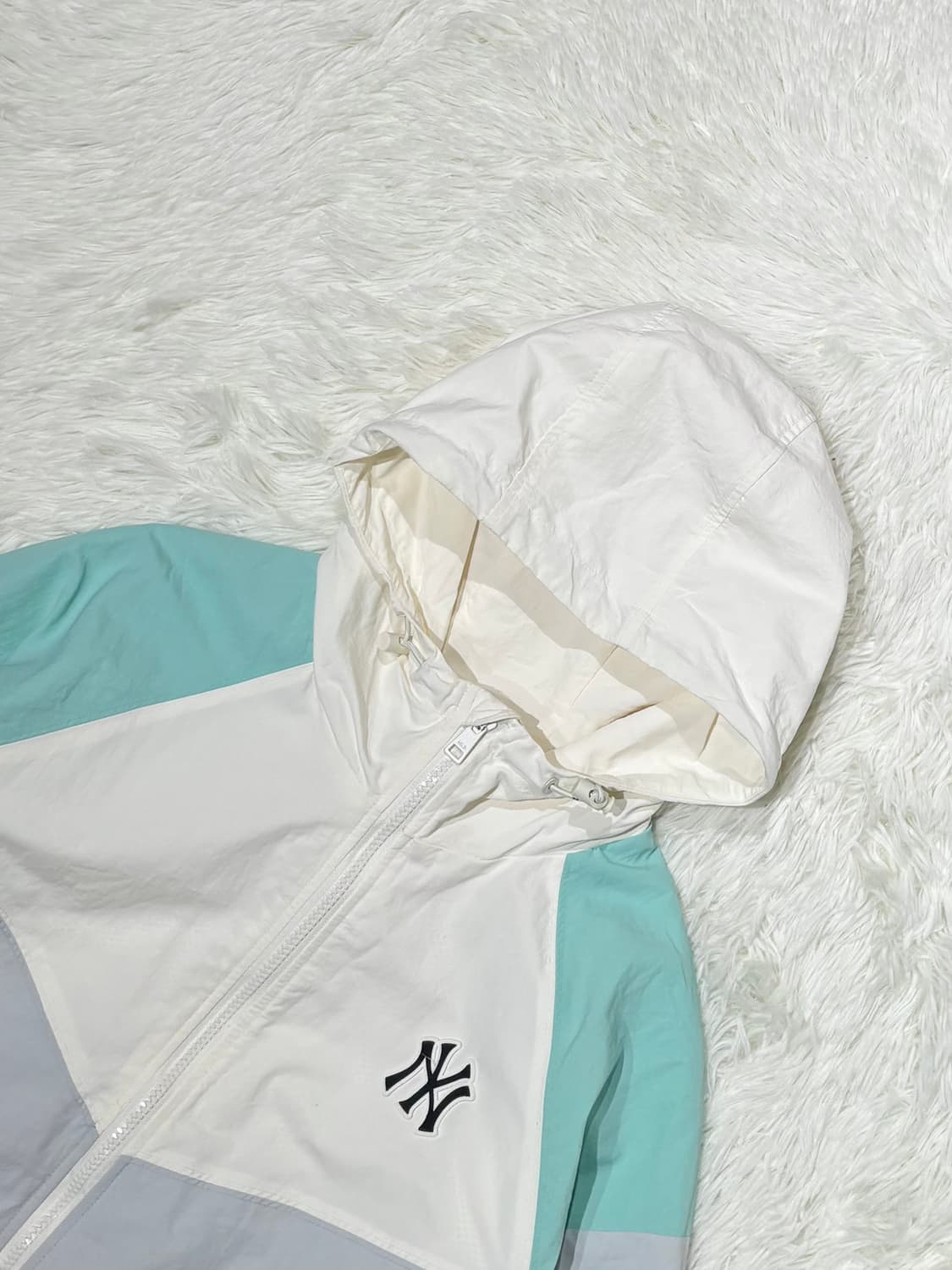 MLB 뉴욕양키스 바람막이 상품이미지5