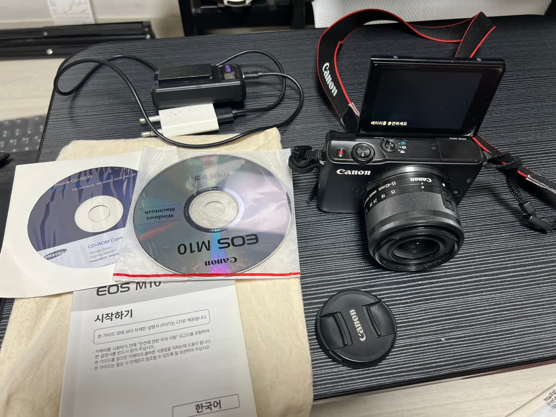 캐논 eos m10 미러리스 카메라 + 15-45mm 렌즈 상품이미지1